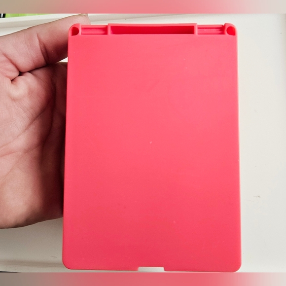 NWT COMPACT TRAVEL MAKEUP BRUSH SET: 3 BRUSHES + HARD SHELL CASE! - Picture 7 of 7